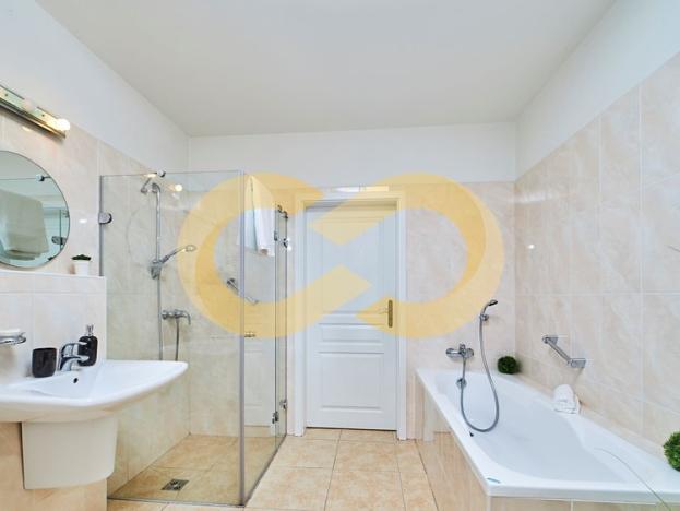 Prodej rodinného domu, Planá nad Lužnicí, Harrachova, 324 m2