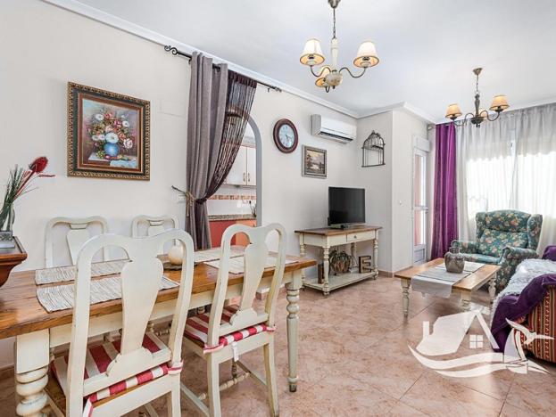 Prodej bytu 4+1, Torrevieja, Španělsko, 92 m2