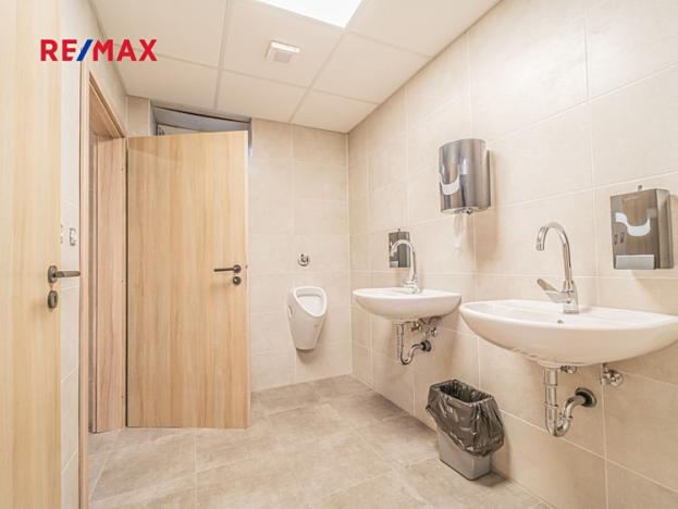 Prodej výrobních prostor, Kladno, Šachetní, 1162 m2