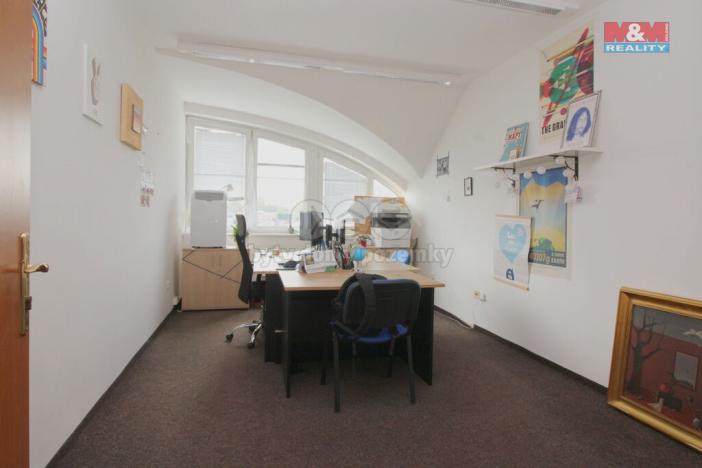 Prodej kanceláře, Hradec Králové - Slezské Předměstí, Vážní, 290 m2