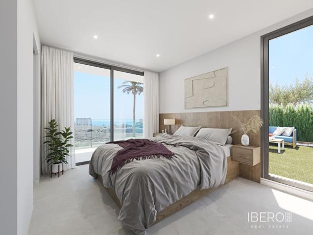 Prodej rodinného domu, Gimenells i el Pla de la Font, Španělsko, 251 m2