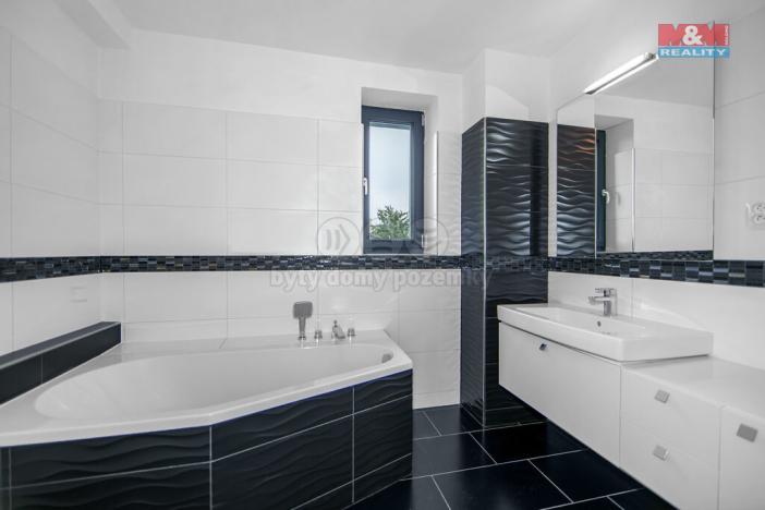 Pronájem rodinného domu, Tlučná, Ke Koupališti, 180 m2