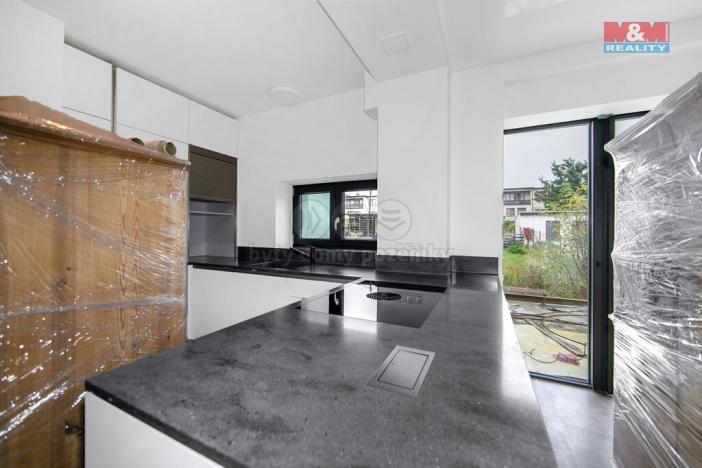 Prodej rodinného domu, Tlučná, Ke Koupališti, 180 m2