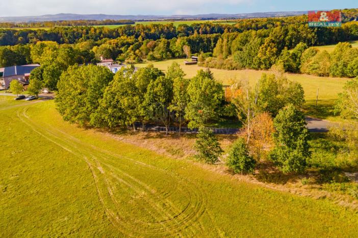 Prodej zahrady, Milhostov, 485 m2