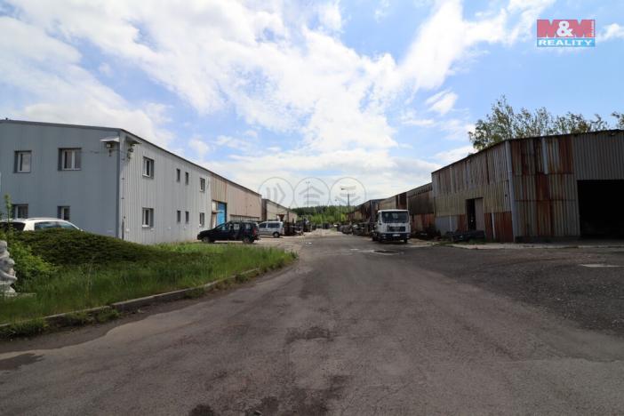 Prodej obchodního prostoru, Kadaň - Prunéřov, 2760 m2