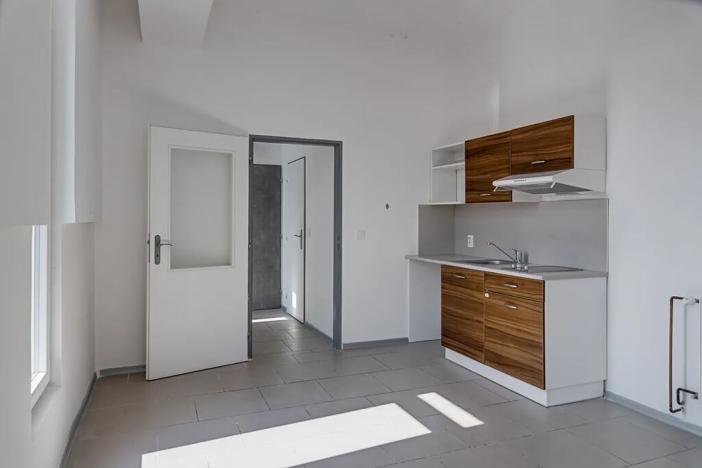 Pronájem bytu 1+kk, Pelhřimov, Slovanského bratrství, 25 m2