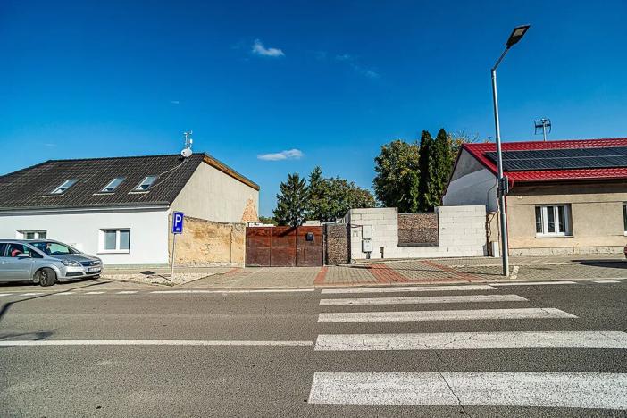 Prodej rodinného domu, Mochov, 324 m2