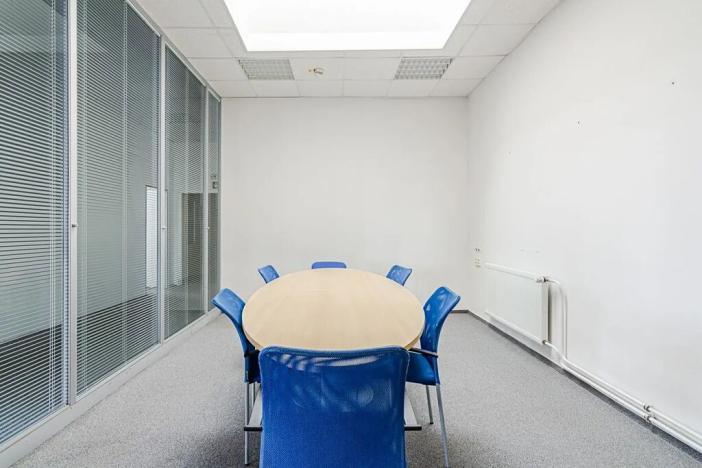 Pronájem kanceláře, Praha - Stodůlky, Jeremiášova, 1000 m2