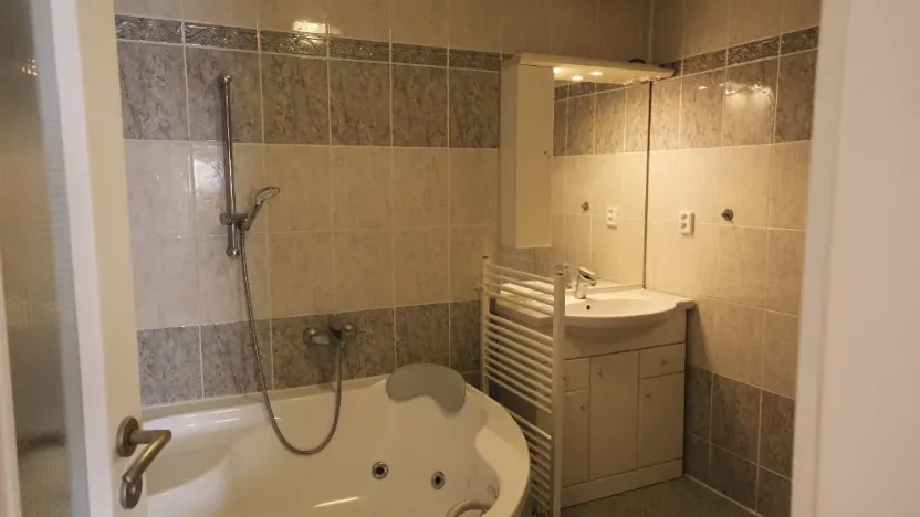 Prodej rodinného domu, Jaroměřice nad Rokytnou, Nábřežní, 161 m2