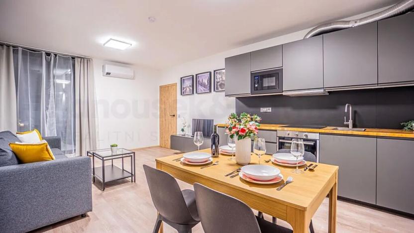 Prodej bytu 2+kk, Vrchlabí, Horská, 52 m2