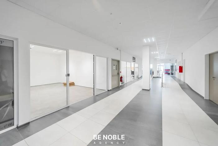 Pronájem obchodního prostoru, Benešov, Vnoučkova, 23 m2