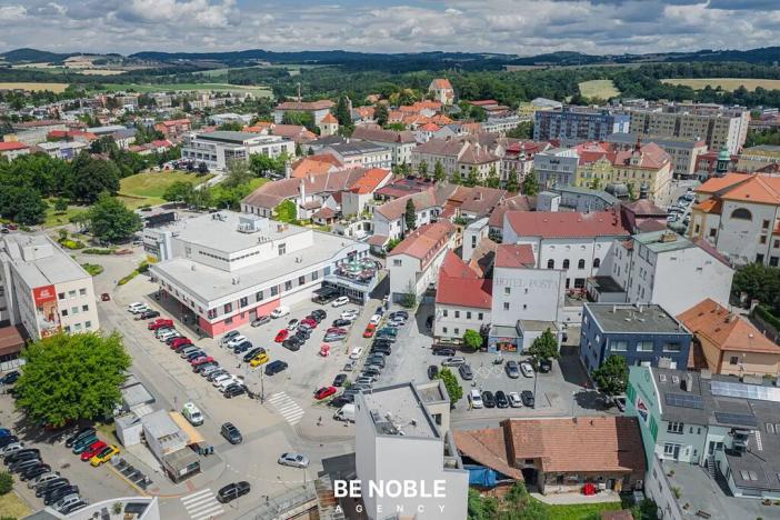 Pronájem obchodního prostoru, Benešov, Vnoučkova, 23 m2