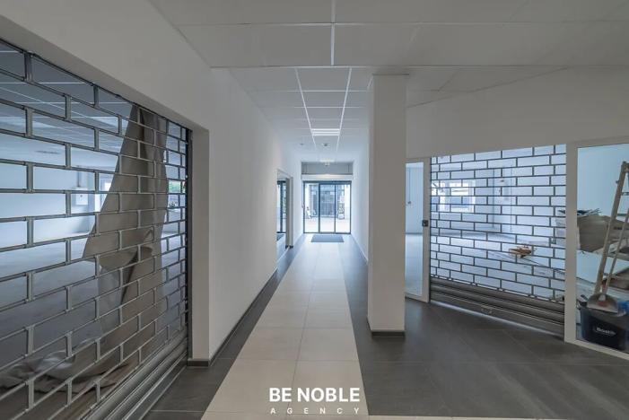 Pronájem obchodního prostoru, Benešov, Vnoučkova, 186 m2