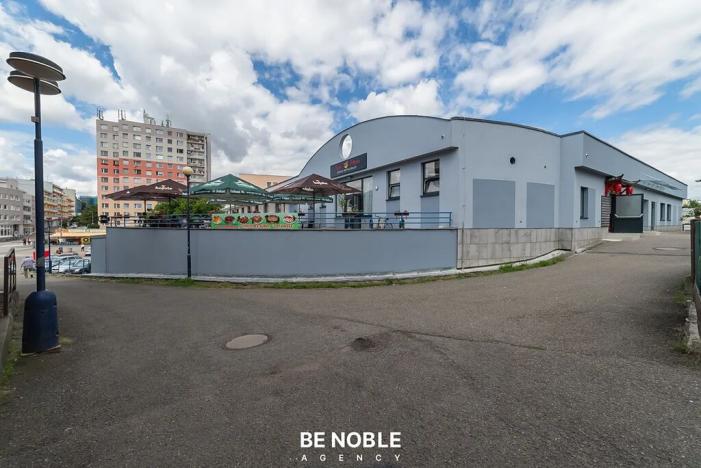 Pronájem obchodního prostoru, Benešov, Vnoučkova, 186 m2