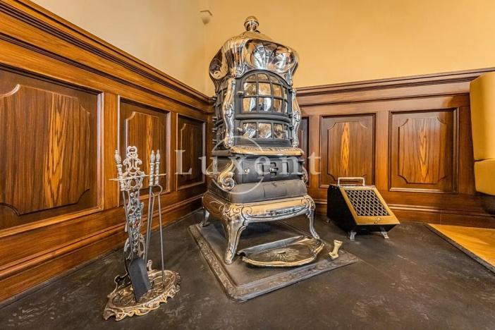 Prodej komerční nemovitosti, Mirošov, náměstí Míru, 1364 m2