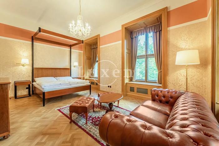 Prodej domu, Mirošov, náměstí Míru, 1364 m2