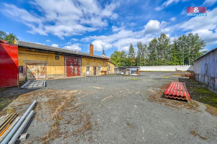 Prodej výrobních prostor, Chodová Planá, Kyjovská, 1564 m2