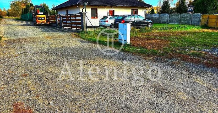 Prodej pozemku pro bydlení, Luštěnice, 380 m2