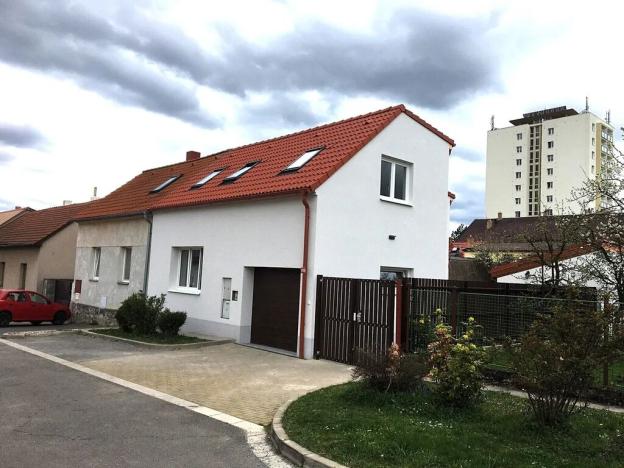 Pronájem rodinného domu, Dobříš, Na Lukách, 300 m2