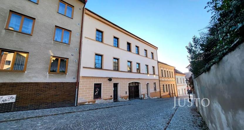 Prodej bytu 3+1, Písek, Kocínova, 85 m2