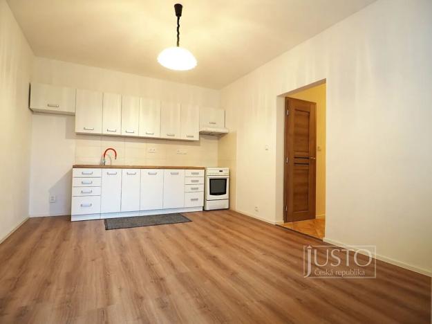 Pronájem bytu 2+kk, Písek, Jablonského, 41 m2