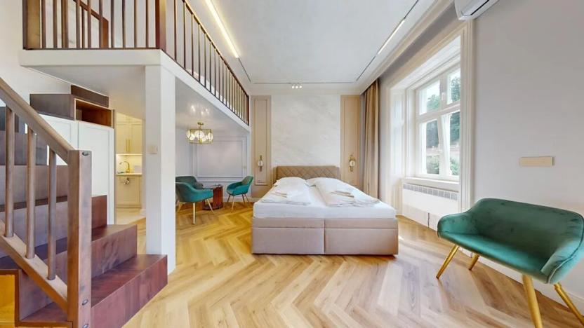 Prodej bytu 1+1, Karlovy Vary, Vřídelní, 34 m2