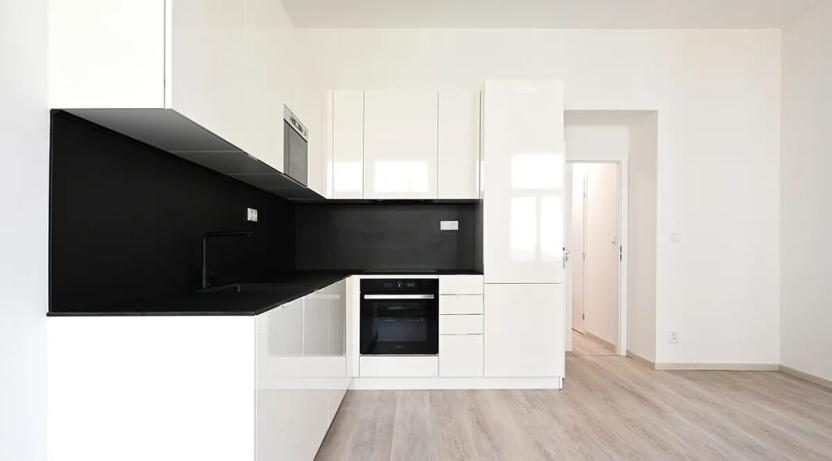 Pronájem bytu 2+kk, Praha - Vinohrady, Máchova, 47 m2