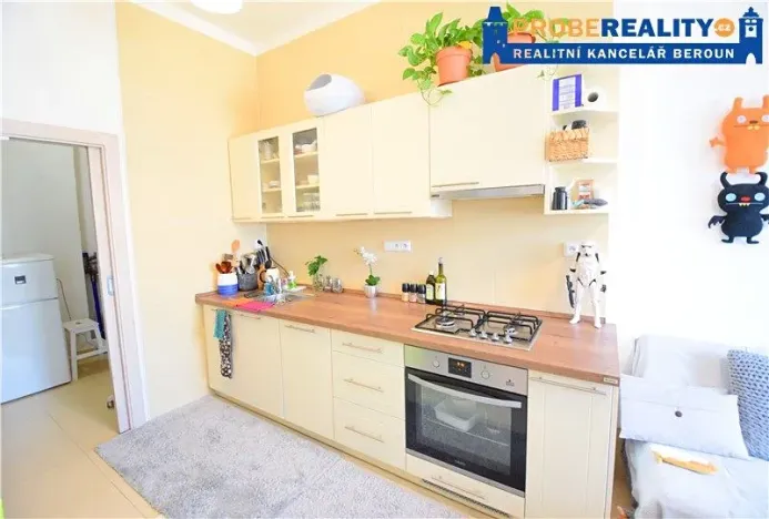 Pronájem bytu 2+kk, Praha - Košíře, Vrchlického, 41 m2