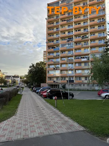 Prodej bytu 2+kk, Teplice, Alejní, 53 m2