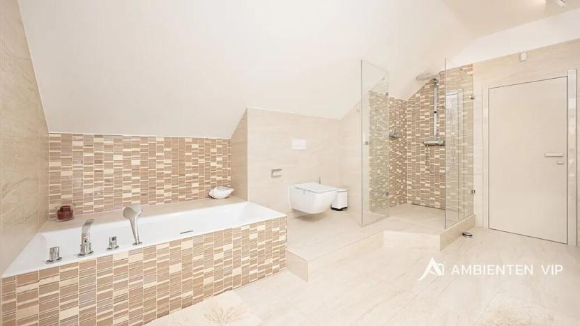 Prodej rodinného domu, Moravany, V Jámách, 320 m2