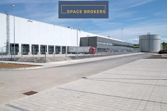 Pronájem skladu, Kvasiny, 2000 m2