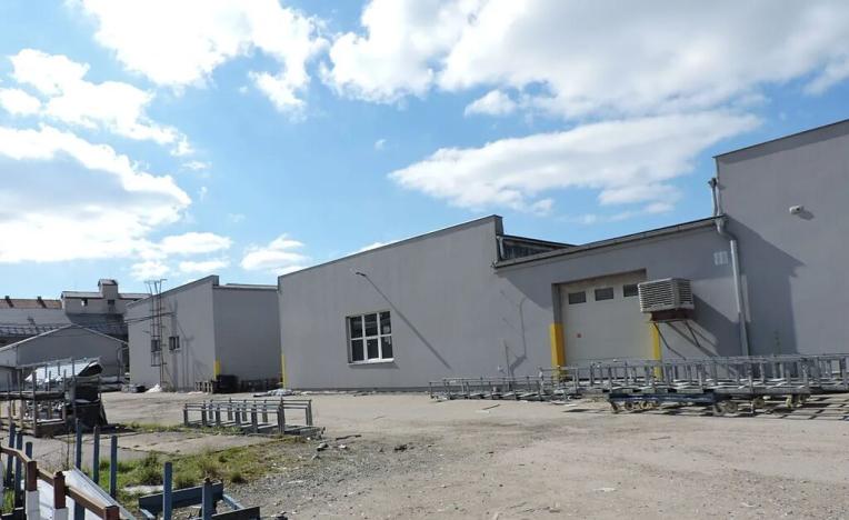 Pronájem výrobních prostor, Skalice nad Svitavou, 5640 m2