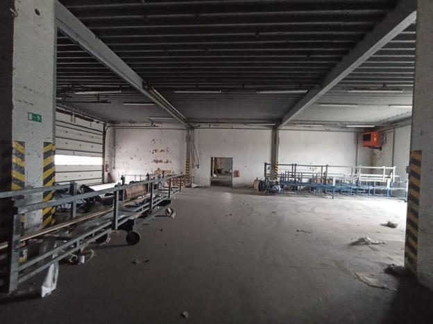 Pronájem výrobních prostor, Skalice nad Svitavou, 5640 m2