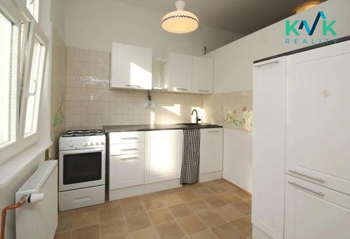 Prodej bytu 2+1, Karlovy Vary, Pod Jelením skokem, 54 m2