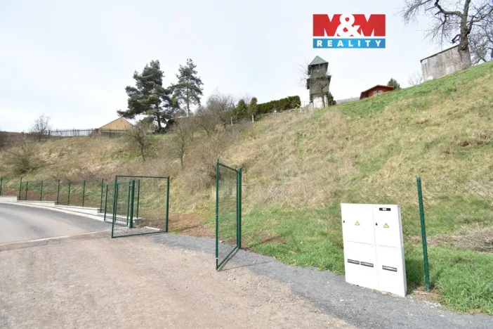 Prodej pozemku pro bydlení, Komárov, 1217 m2