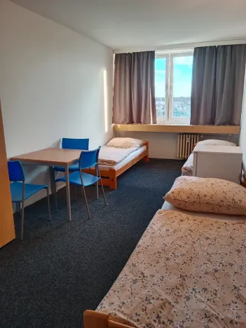 Pronájem ubytování, Praha - Modřany, Kutilova, 40 m2