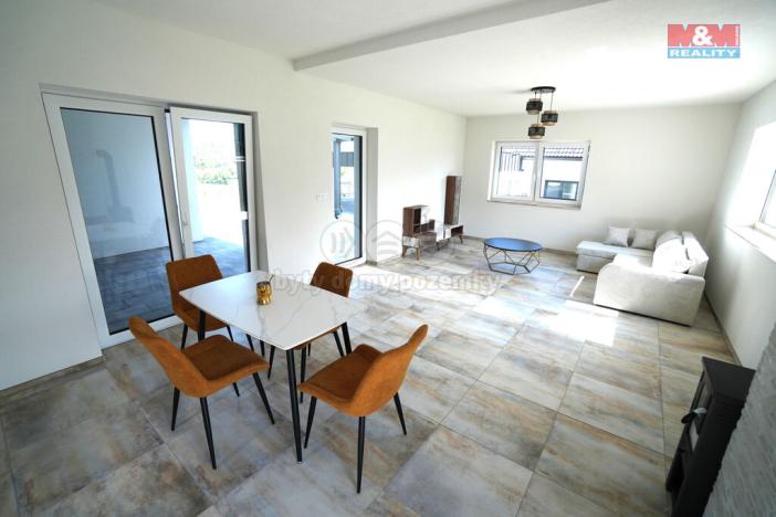 Prodej rodinného domu, Šumavské Hoštice, 180 m2