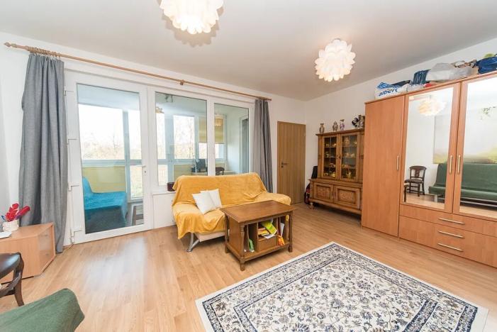 Pronájem bytu 1+kk, Praha - Hloubětín, Nademlejnská, 27 m2