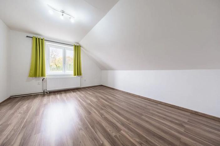 Prodej rodinného domu, Dobrovice, 250 m2