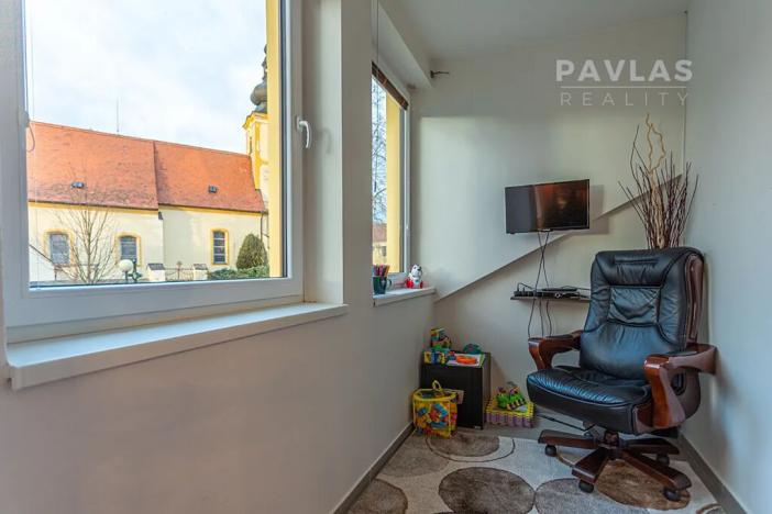 Prodej kanceláře, Ledenice, Náměstí, 195 m2