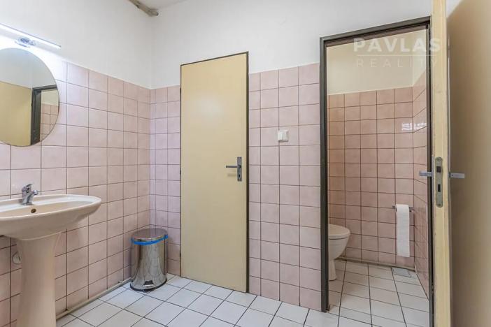 Prodej kanceláře, Ledenice, Náměstí, 195 m2