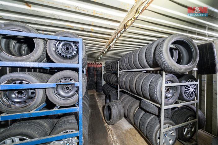 Prodej obchodního prostoru, Zlín - Prštné, Cyklistická, 105 m2