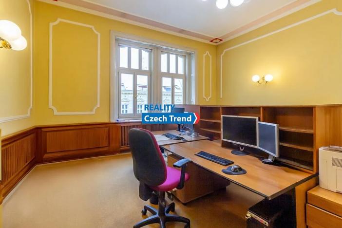 Prodej činžovního domu, Olomouc, Kollárovo nám., 2762 m2