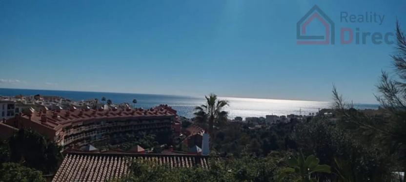 Prodej pozemku pro bydlení, Fuengirola, Španělsko, 1735 m2