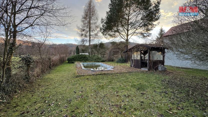 Prodej zahrady, Hranice - Hranice VII-Slavíč, 1974 m2