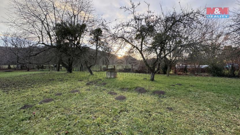 Prodej zahrady, Hranice - Hranice VII-Slavíč, 1974 m2