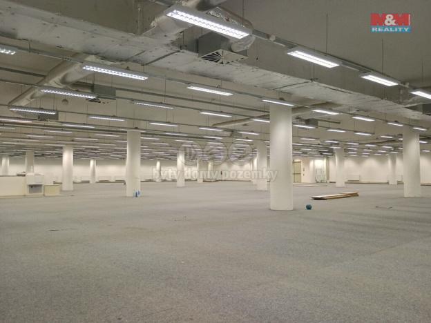 Pronájem obchodního prostoru, Děčín, Plzeňská, 2013 m2