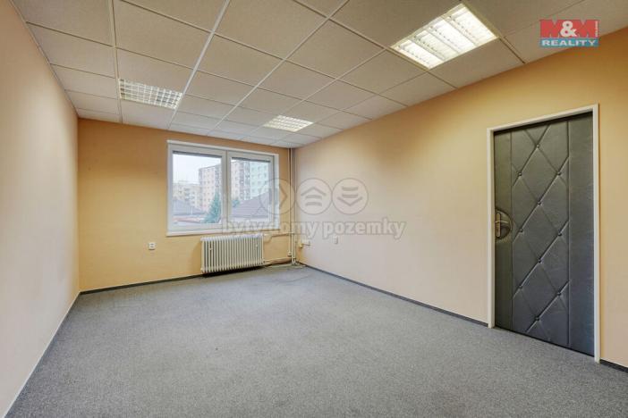 Pronájem kanceláře, Rokycany - Nové Město, Pivovarská, 1096 m2