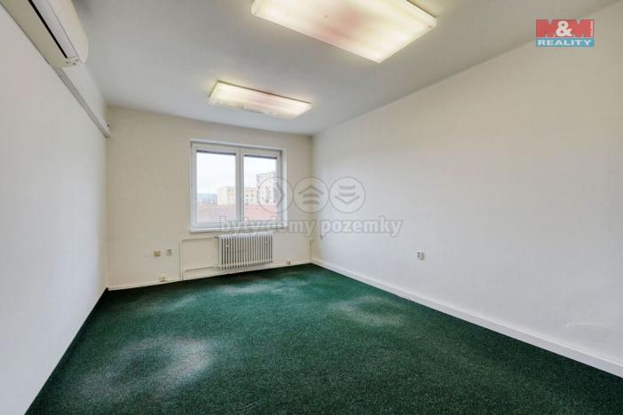 Pronájem kanceláře, Rokycany - Nové Město, Pivovarská, 1096 m2