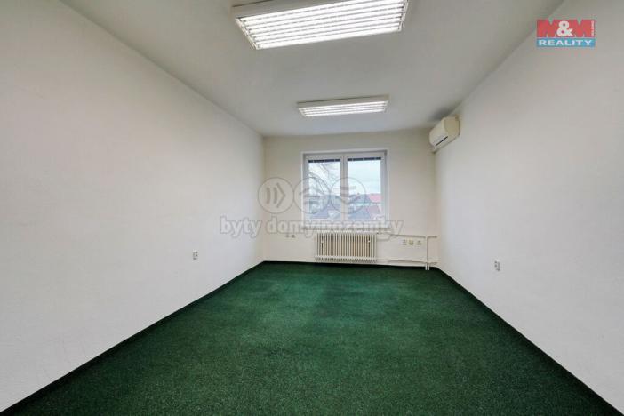 Pronájem kanceláře, Rokycany - Nové Město, Pivovarská, 1096 m2